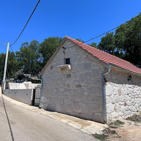 Aga Villa Zagvozd Exterior photo